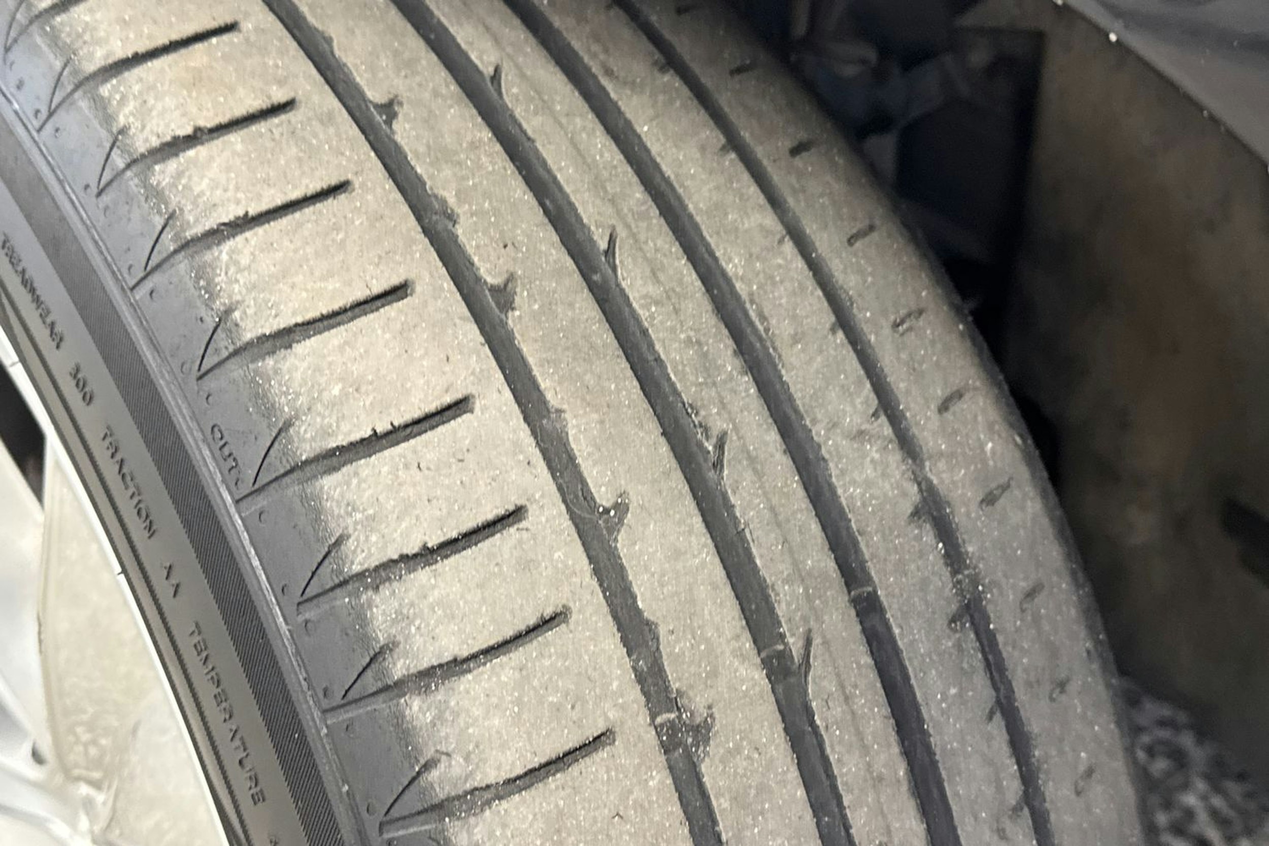 Musta Volvo XC60 2010 kuva 38.