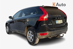 musta Volvo XC60 2010 kuva 2.