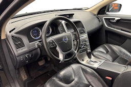 musta Volvo XC60 2011 kuva 7.