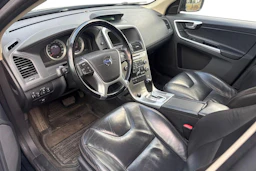 harmaa Volvo XC60 2010 kuva 3.
