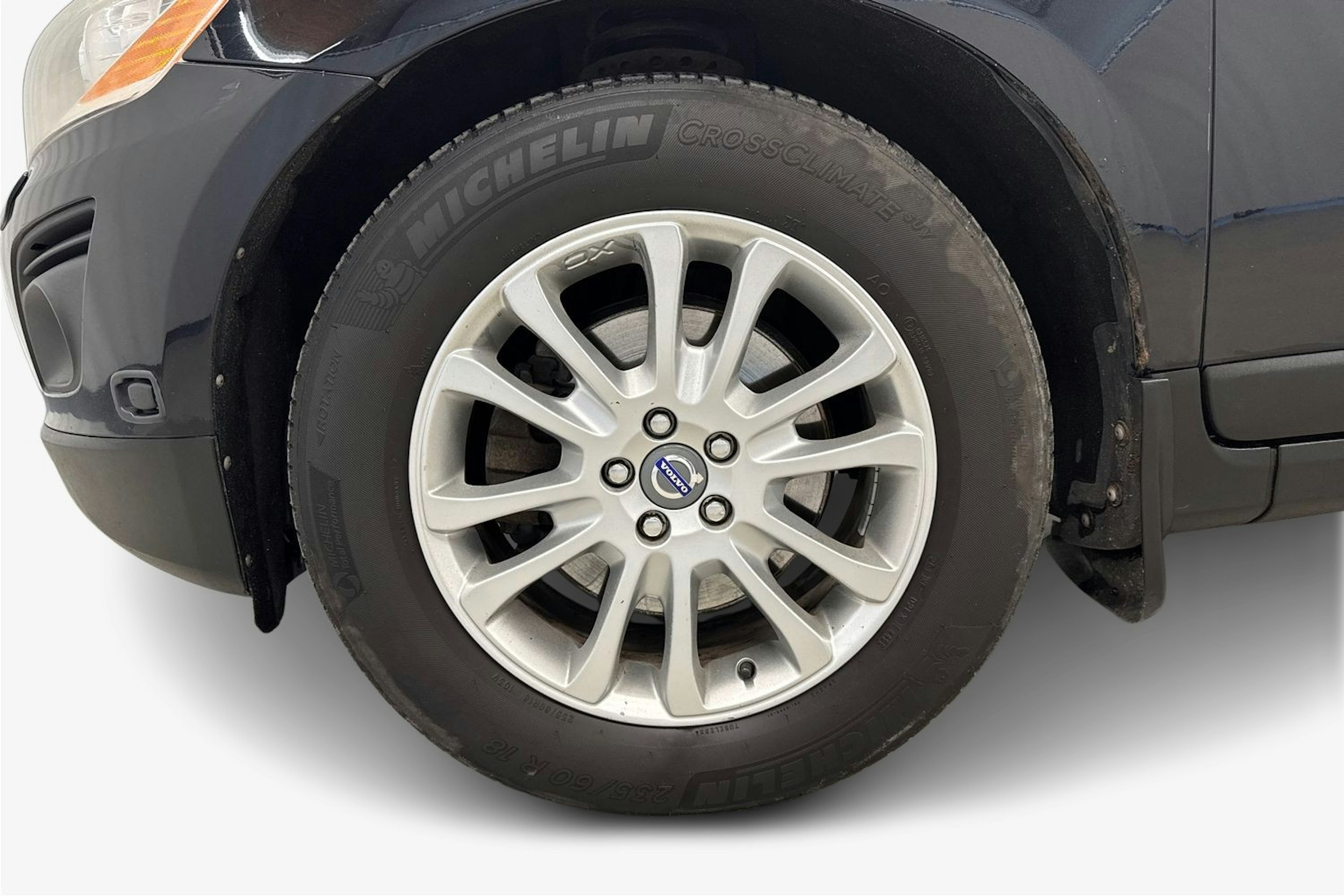 musta Volvo XC60 2010 kuva 9.