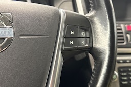 musta Volvo XC60 2010 kuva 12.