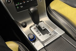 musta Volvo XC60 2010 kuva 17.