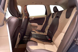sininen Volvo XC60 2010 kuva 8.