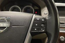 sininen Volvo XC60 2010 kuva 17.