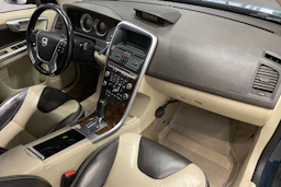 sininen Volvo XC60 2010 kuva 21.