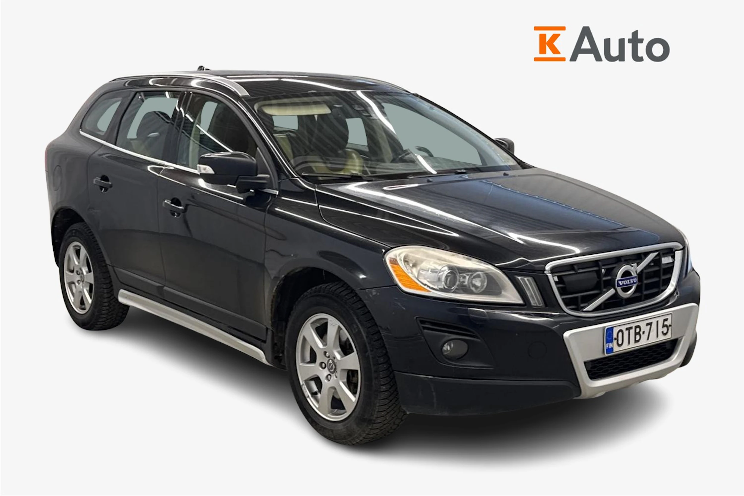 musta Volvo XC60 2010 kuva 1.