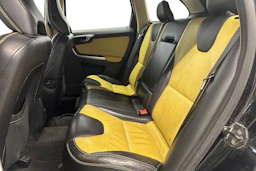 musta Volvo XC60 2010 kuva 8.