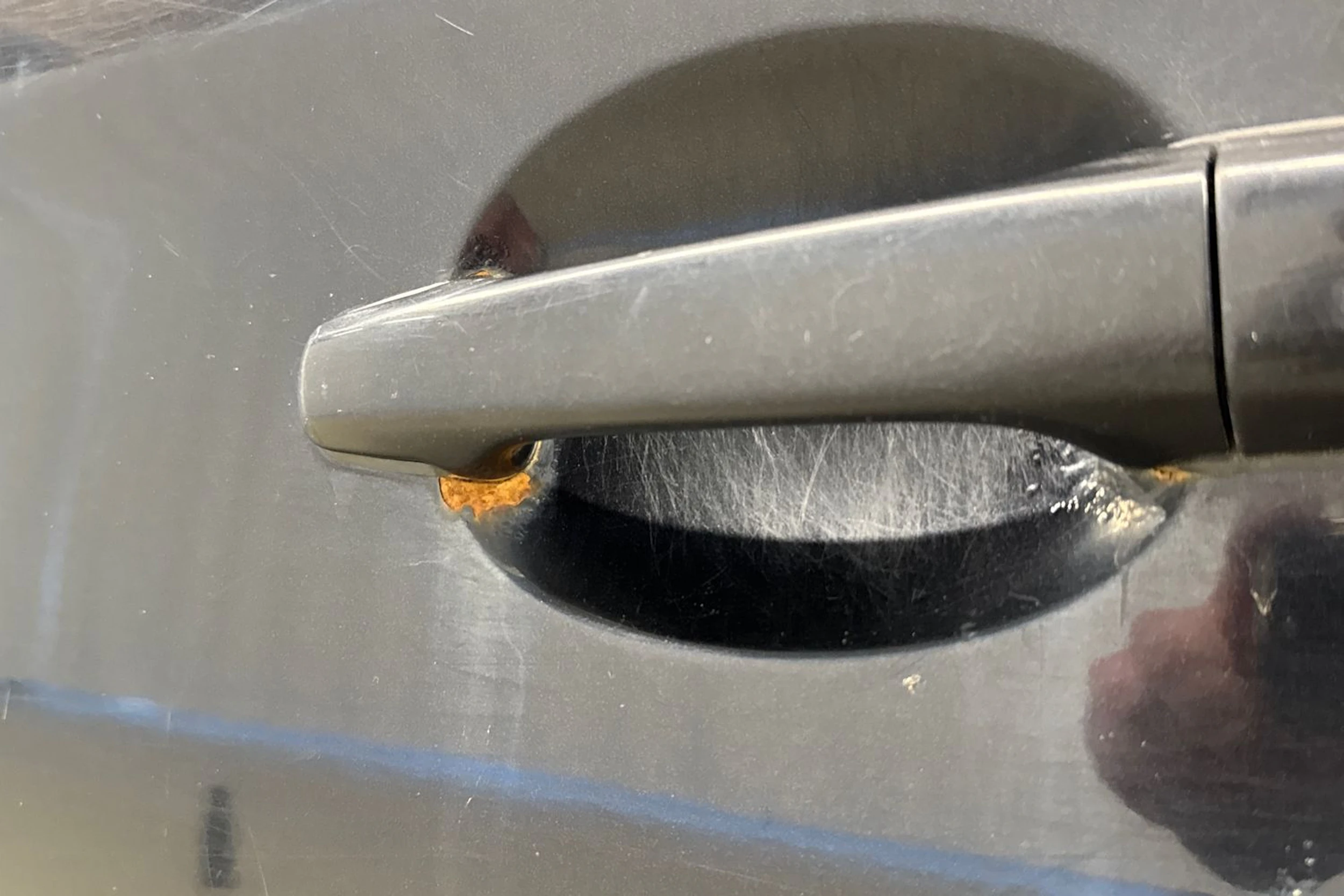 musta Volvo XC60 2010 kuva 20.