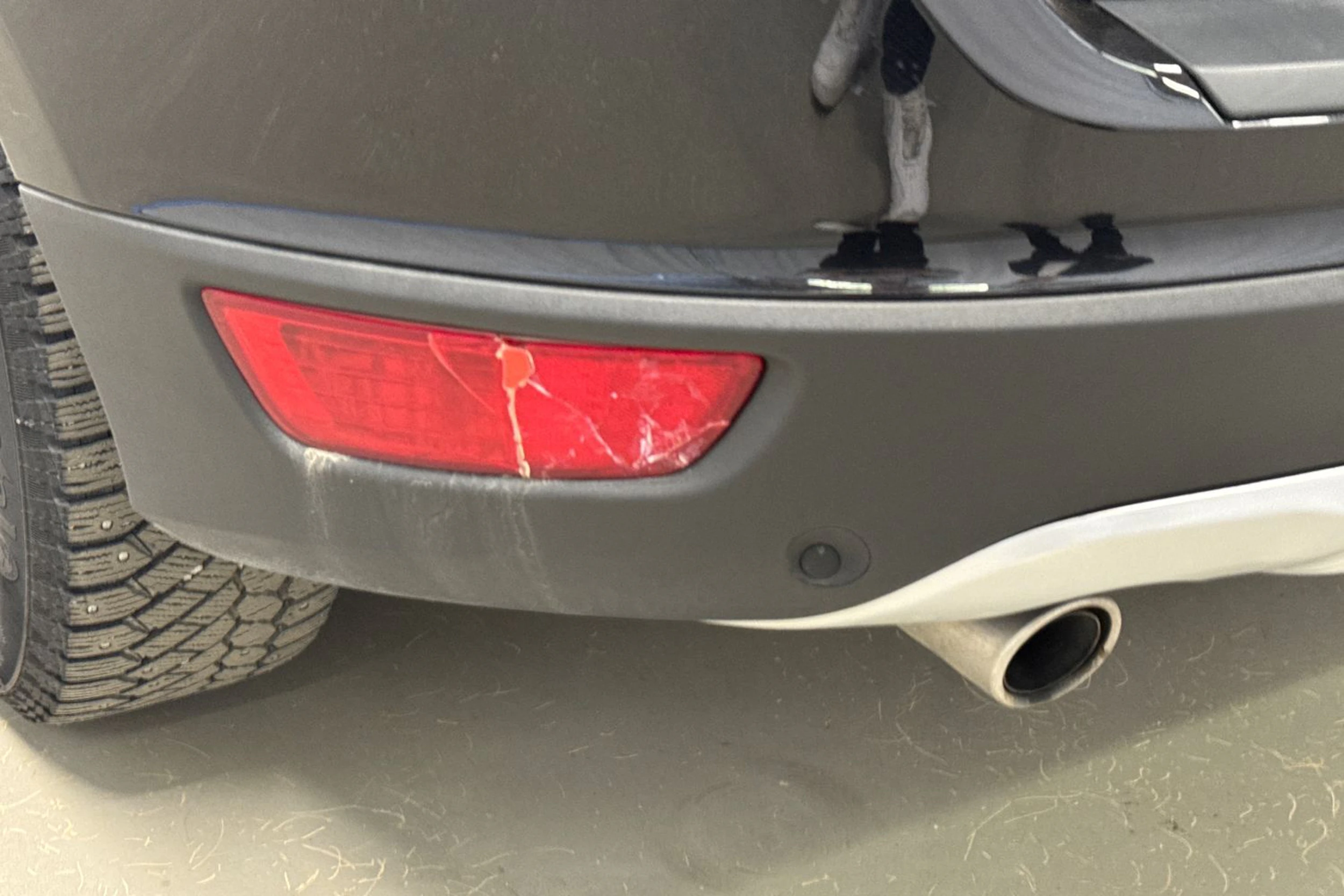 musta Volvo XC60 2010 kuva 24.