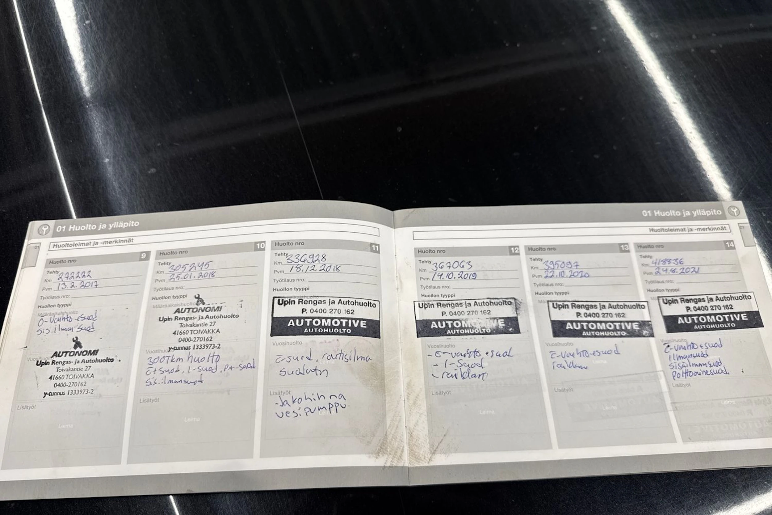 musta Volvo XC60 2010 kuva 29.