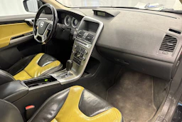 musta Volvo XC60 2010 kuva 32.