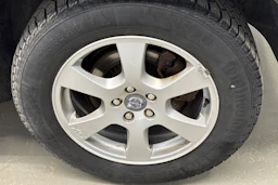 musta Volvo XC60 2010 kuva 38.