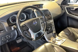 valkoinen Volvo XC60 2010 kuva 6.