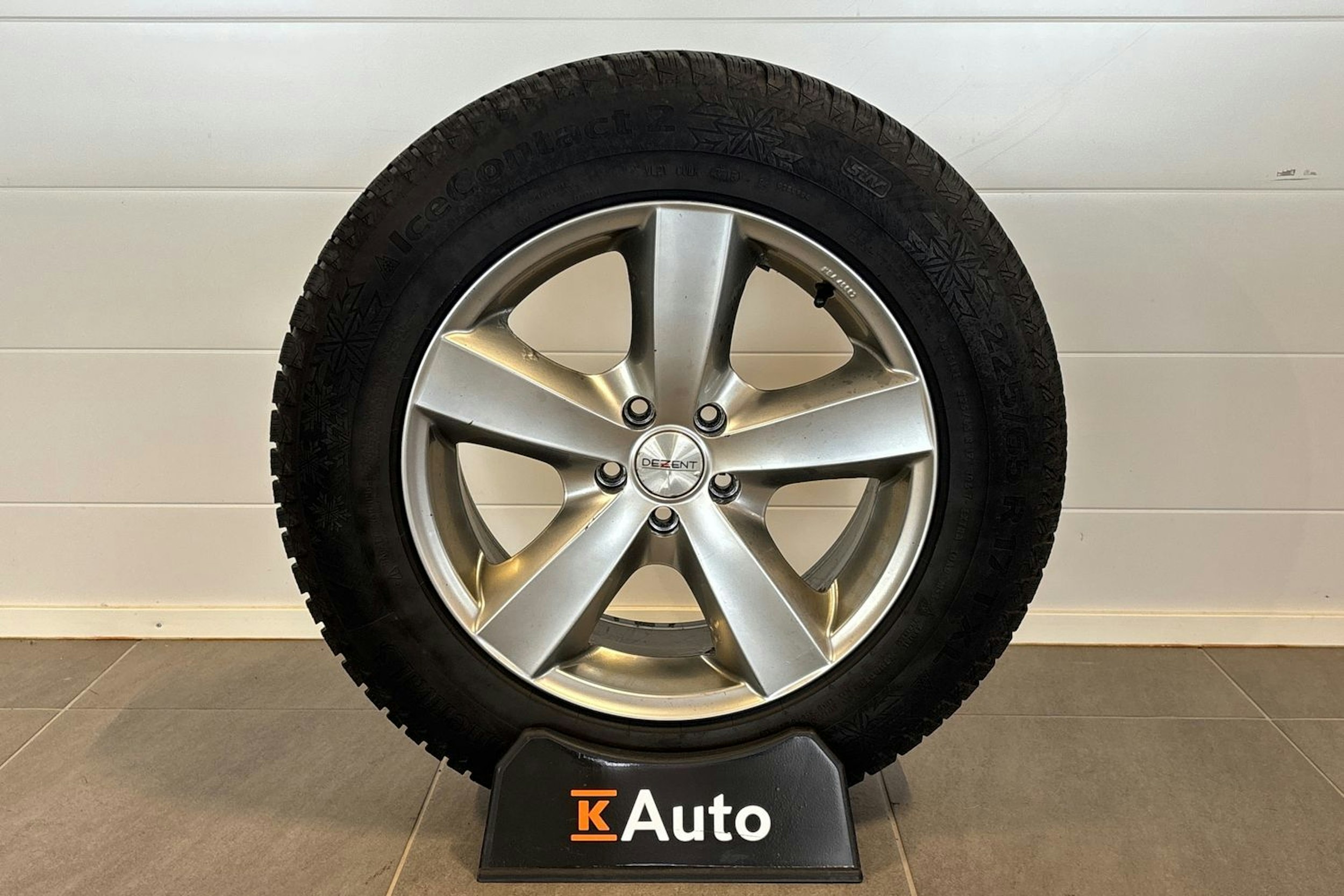 valkoinen Volvo XC60 2010 kuva 10.