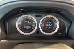 valkoinen Volvo XC60 2010 kuva 13.