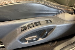 valkoinen Volvo XC60 2010 kuva 17.