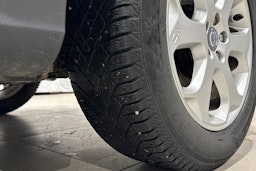 sininen Volvo XC60 2010 kuva 13.