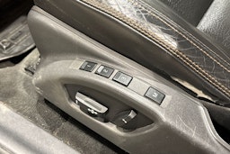 sininen Volvo XC60 2010 kuva 17.