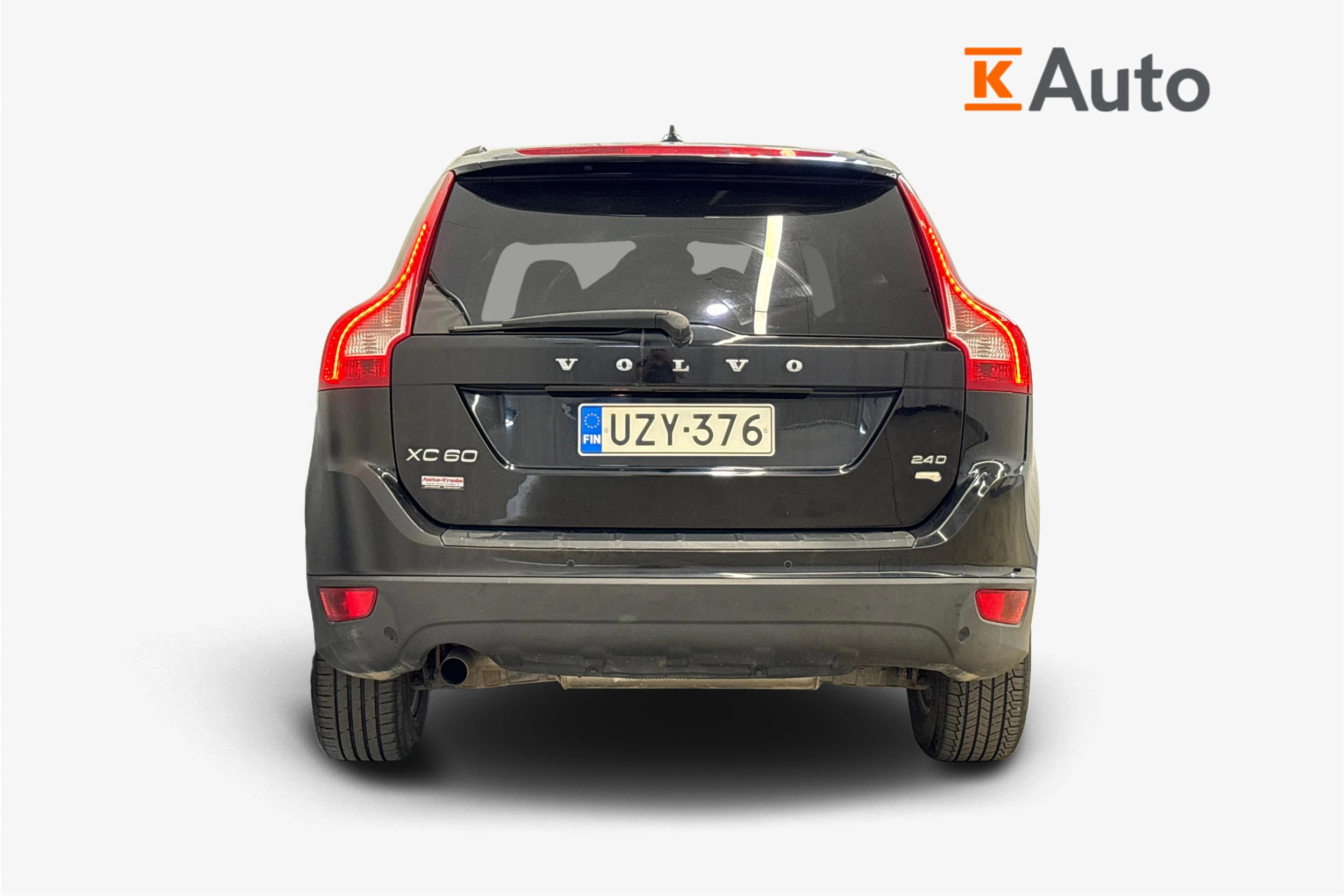 musta Volvo XC60 2010 kuva 3.