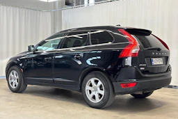 musta Volvo XC60 2010 kuva 7.