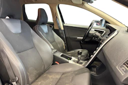 musta Volvo XC60 2010 kuva 9.