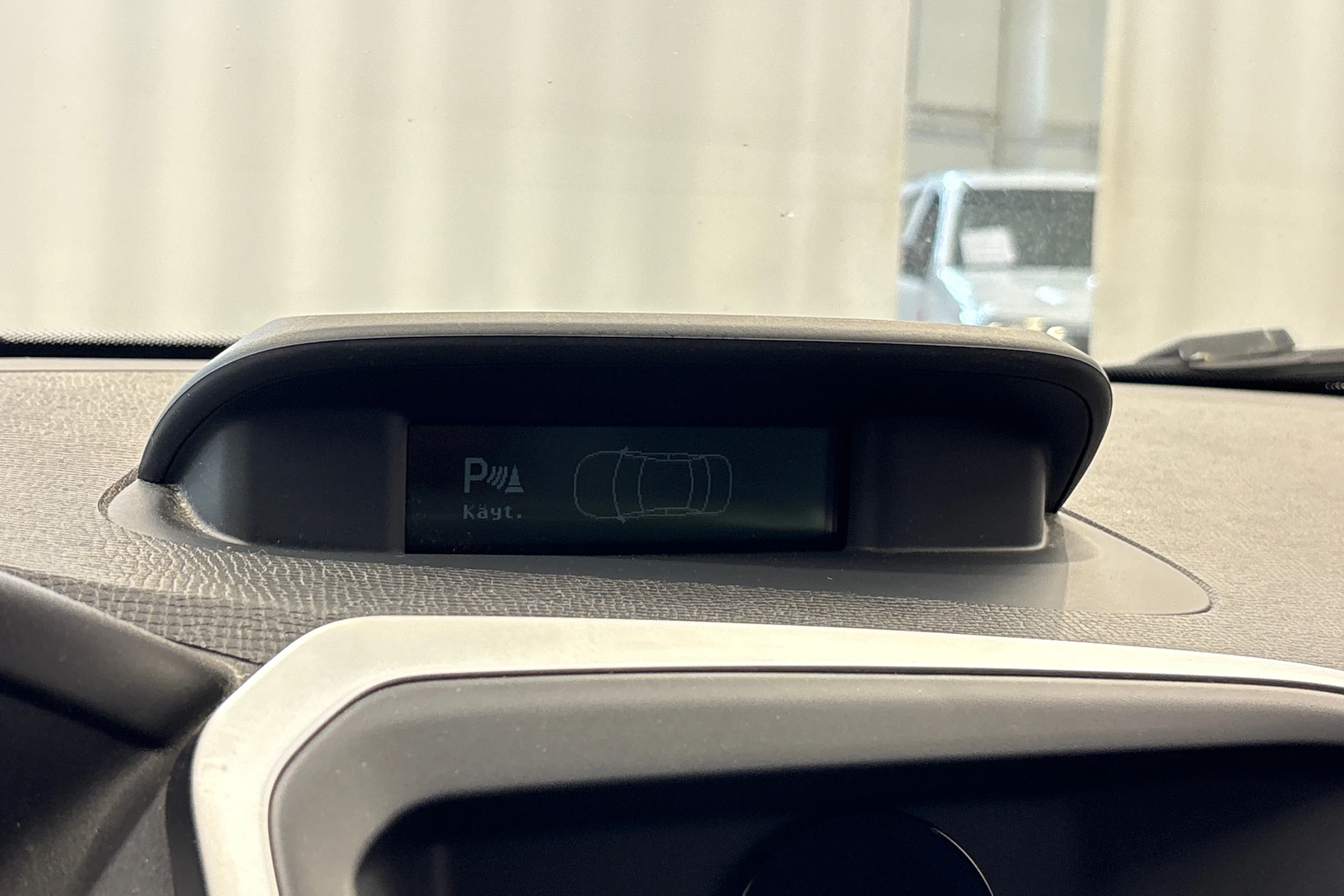 musta Volvo XC60 2010 kuva 15.
