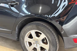 musta Volvo XC60 2010 kuva 28.