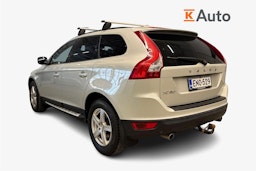 valkoinen Volvo XC60 2011 kuva 5.