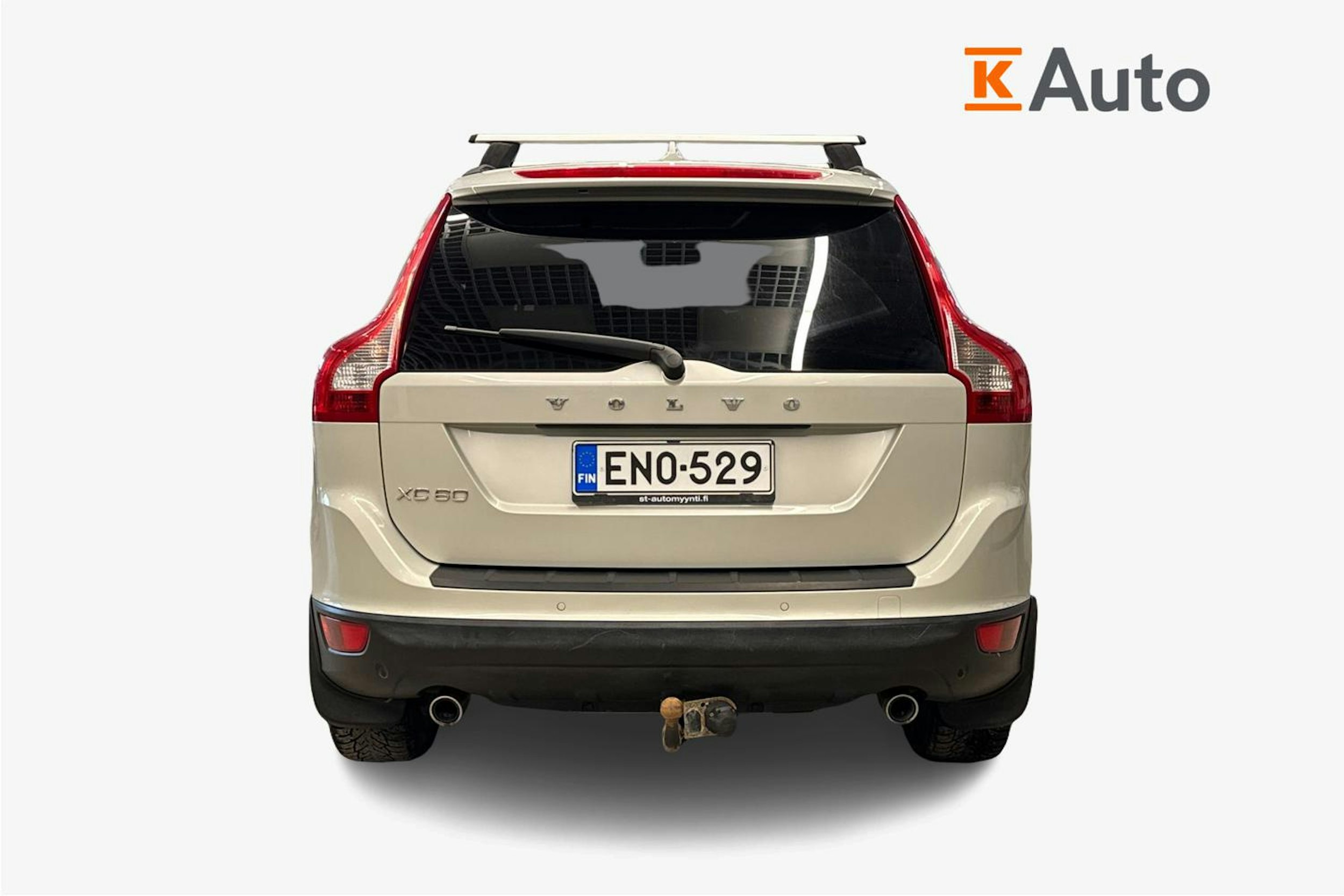 valkoinen Volvo XC60 2011 kuva 6.