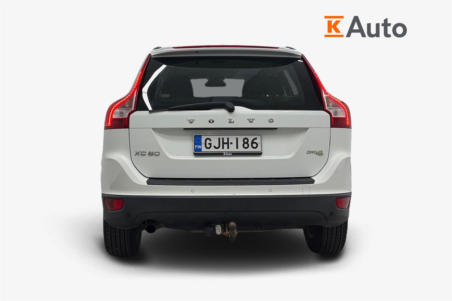 Volvo XC60 D3 DRIVe Momentum Business 2011, kuva 3/44