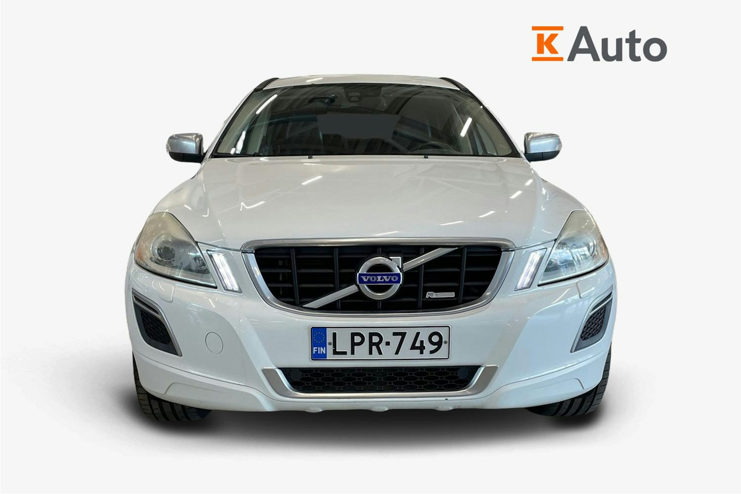 valkoinen Volvo XC60 2011 kuva 5.