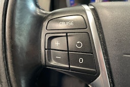 valkoinen Volvo XC60 2011 kuva 17.