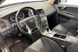 musta Volvo XC60 2011 kuva 8.