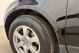 musta Volvo XC60 2011 kuva 17.