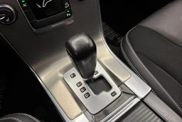 musta Volvo XC60 2011 kuva 26.