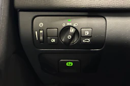 musta Volvo XC60 2011 kuva 15.