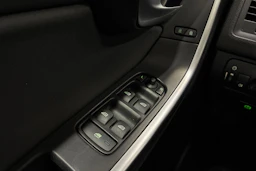 musta Volvo XC60 2011 kuva 16.