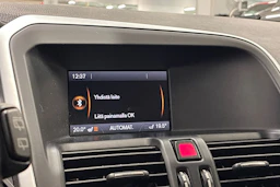 musta Volvo XC60 2011 kuva 19.