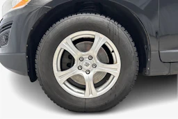 musta Volvo XC60 2011 kuva 11.