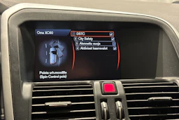 musta Volvo XC60 2011 kuva 23.