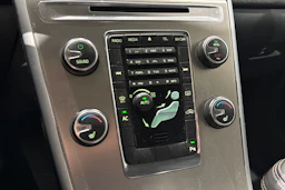 musta Volvo XC60 2011 kuva 25.