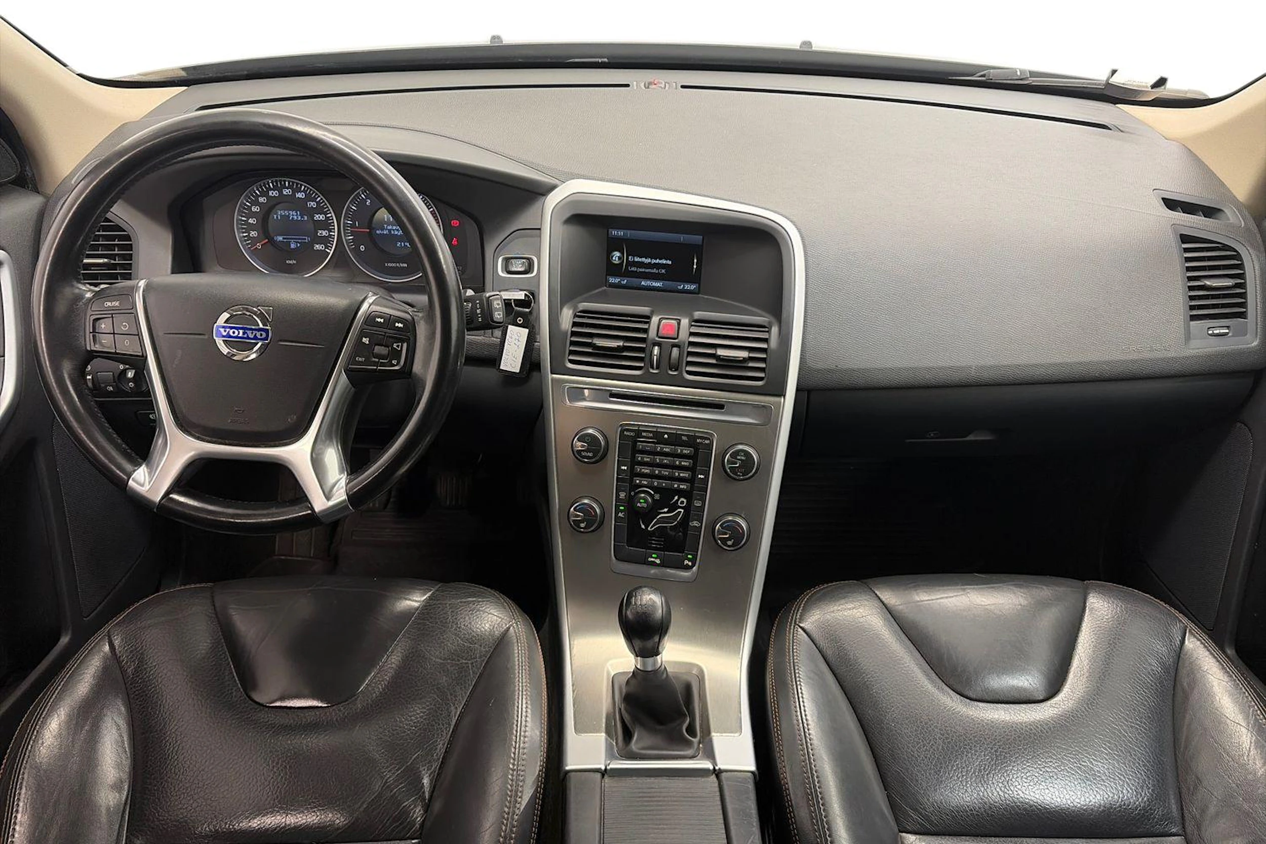 Musta Volvo XC60 2012 kuva 7.