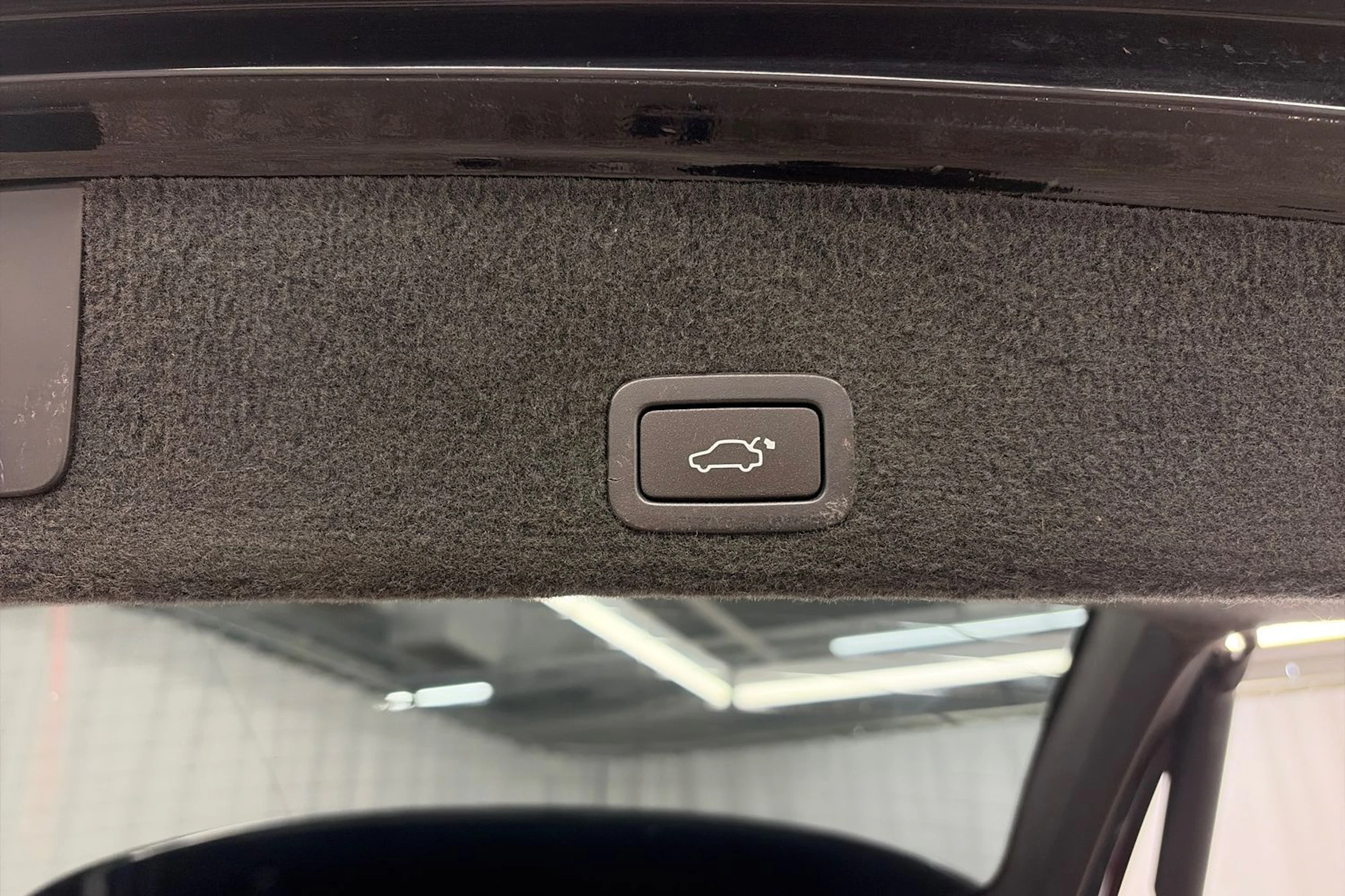 Musta Volvo XC60 2012 kuva 12.