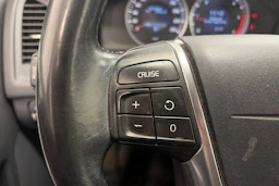 Musta Volvo XC60 2012 kuva 15.
