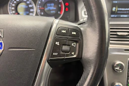 Musta Volvo XC60 2012 kuva 16.