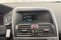 Musta Volvo XC60 2012 kuva 19.