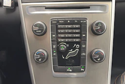 Musta Volvo XC60 2012 kuva 21.