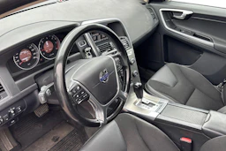 harmaa Volvo XC60 2012 kuva 3.