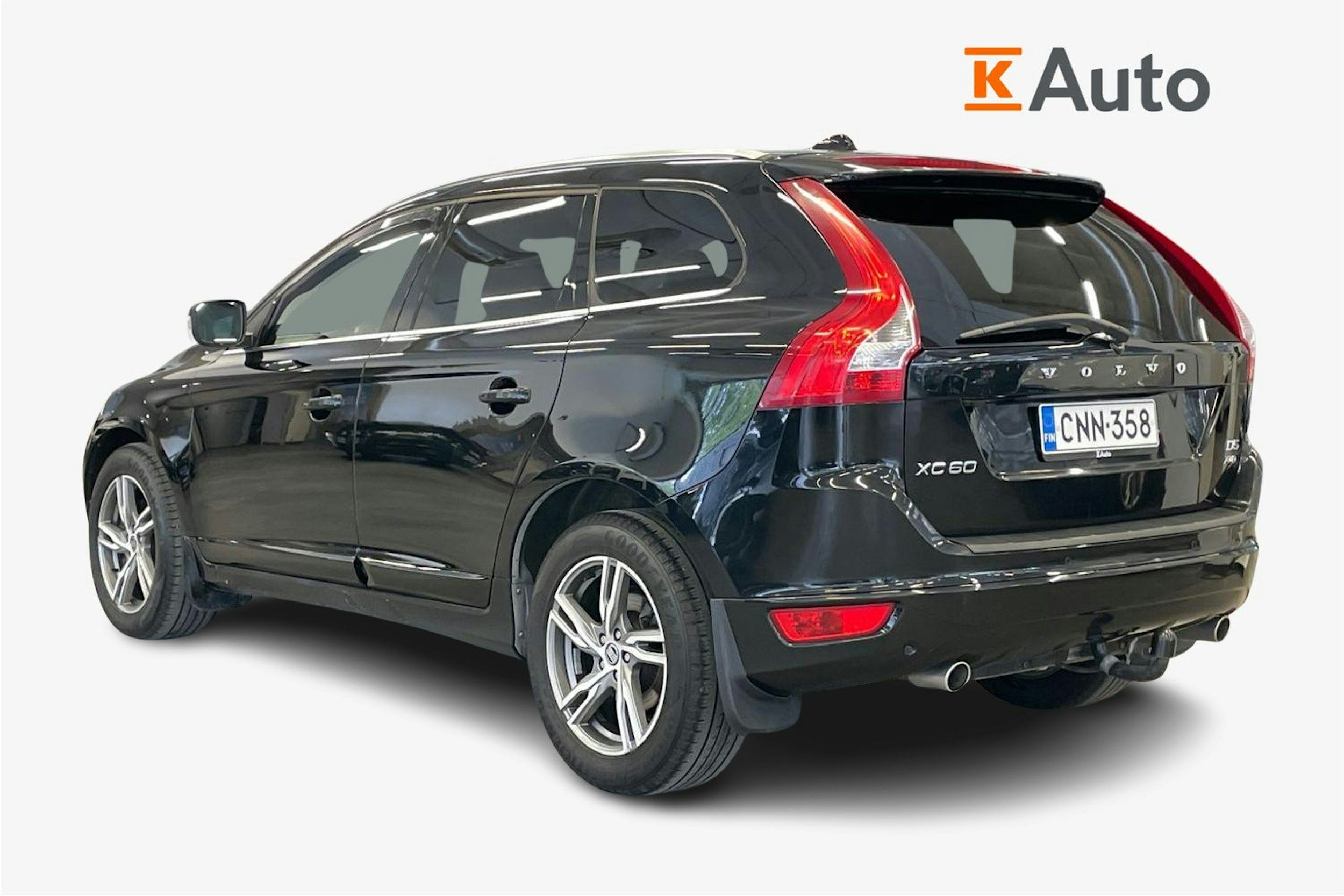 Musta Volvo XC60 2012 kuva 2.